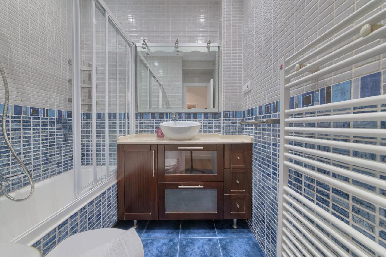 Iturribide Hogar Moderno Junto Al Metro Apartment Bilbao Bagian luar foto