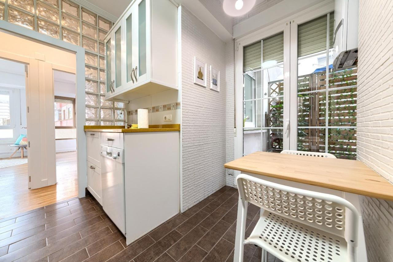 Iturribide Hogar Moderno Junto Al Metro Apartment Bilbao Bagian luar foto